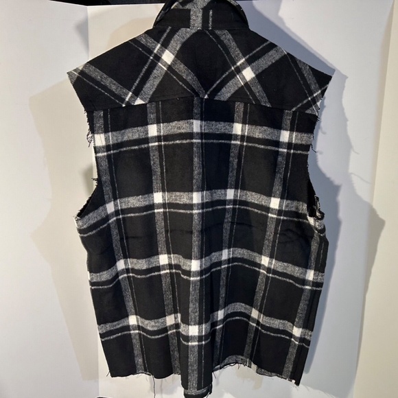 OAT New York Hunter Plaid Wool Blend Vest w/Frayed Edges Black, White Size M - Picture 8 of 14